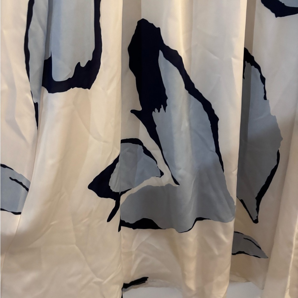 Worthington White Maxi Skirt with Blue Floral Print Sz XLT - Picture 6 of 12